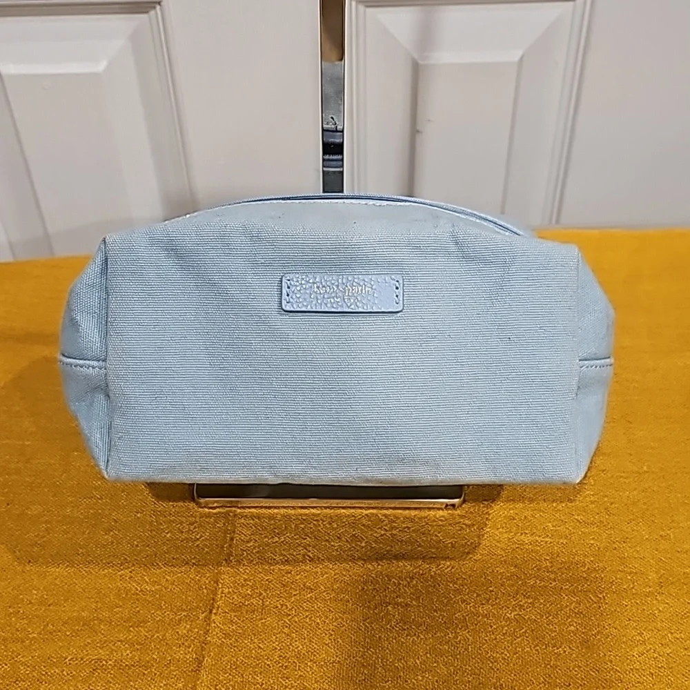 KATE SPADE COSMETIC BAG EUC
